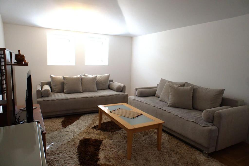 Modi Apartments Печ Екстериор снимка